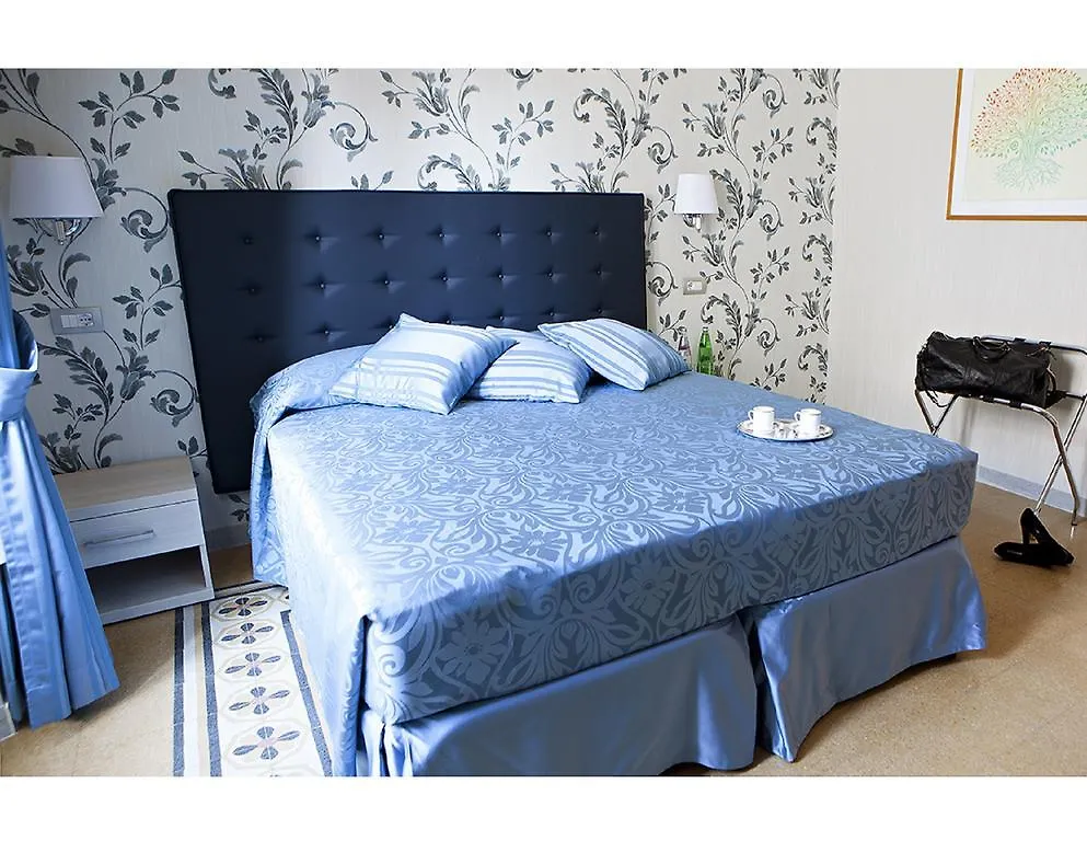 Domus Laurae Hotel Rome 3*,  Italy