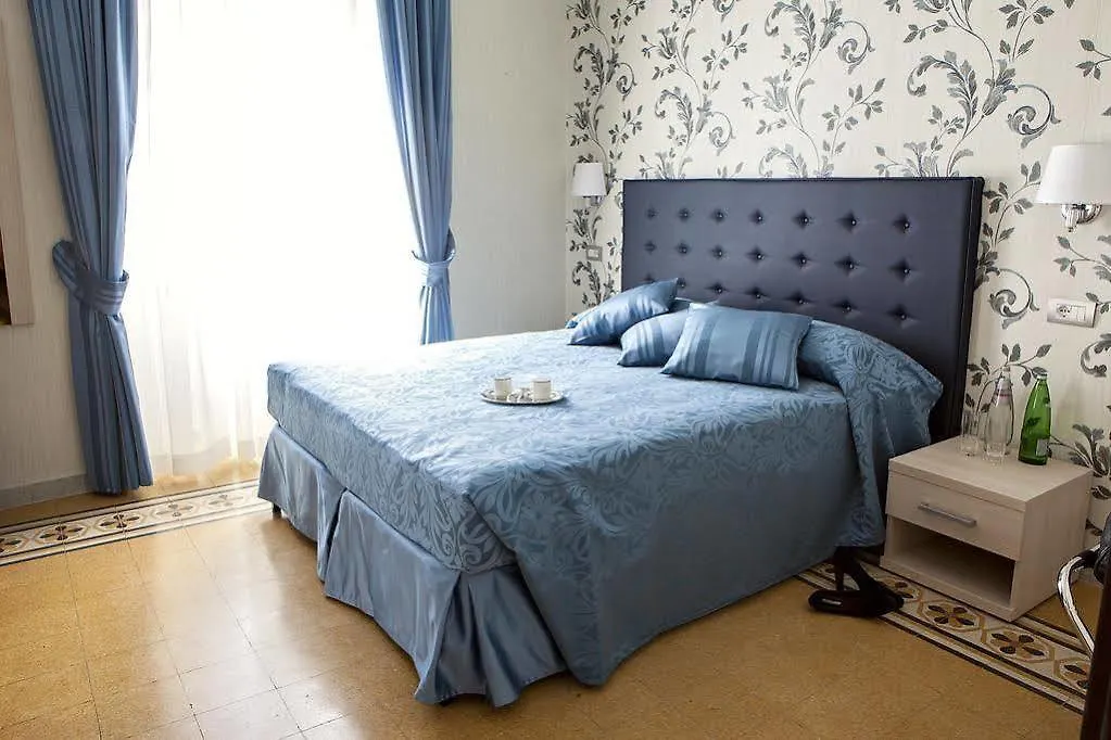 Domus Laurae Hotel Rome Guest house